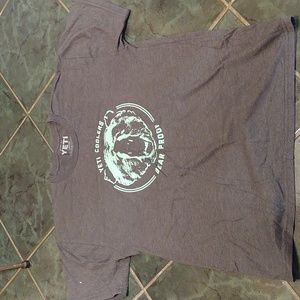 Yeti cooler t shirt large